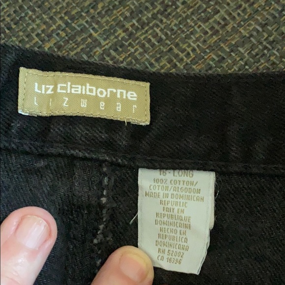 New Black Liz Claiborne Jeans, Size 16 Long - Picture 2 of 3